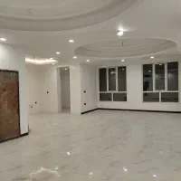 واحد ۲۰۰متر/سه نبش جنوبی/تجهیزشده/۳خ/سنددار