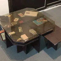 فروش میز عسلی کاملا سالم در حد نو