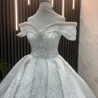 لباس عروس عقدی و حنابندان و دسته گل