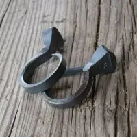 جهت همکاری در دستفروشی انگشتر