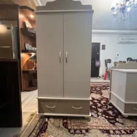 فروش و یژه تخت و کمد و کنسول و میز کامپیوتر وشلف