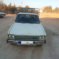 تویوتا وانت 83