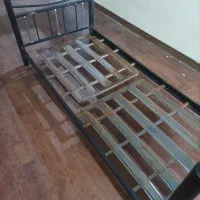 تخت تک نفره فلزی بدون تشک