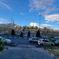 200 متر تجاری بر اصلی