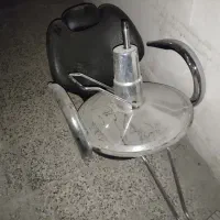 صندلی ارایشگاه|آرایشگاه و سالنهای زیبایی|اصفهان, برازنده|دیوار