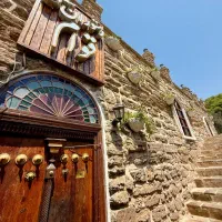 استخدام سالن دار و کمک آشپز
