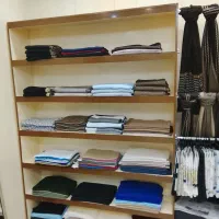 واگذاری-مغازه-شال-و-جوراب-با-تمام-وسایل