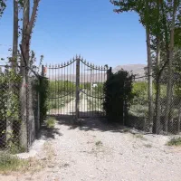 باغ میوه فنس کشی منطقه شراء روستای قلعه ازرج