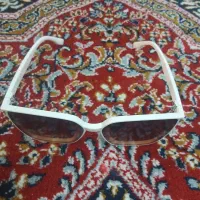 عینک دودی|جواهرات|بروجرد, |دیوار