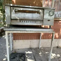 تنور(فر)پیتزا گازی باچهارپایه