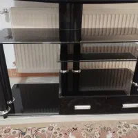 میز تلویزیون شیشه ای