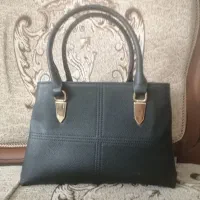 تعدادی کیف مجلسی زنانه|کیف، کفش، کمربند|شیراز, زرهی|دیوار