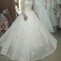 لباس عروس تمام شاین در حد نو