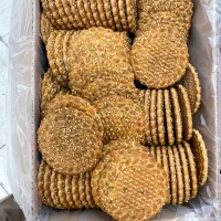پخش و نمایندگی انواع بیسکوییت و تنقلات