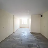 ۱۴۰ متر در دوطبقه + ۶۵ متر سوییت و یک پارکینگ