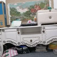 میز تلویزیون کارکرده در حد نو