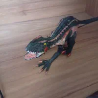 دایناسور اصل چین و محکم