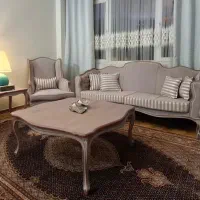 مبل نئو کلاسیک ۷ نفره همراه با میز ناهارخوری|مبلمان خانگی و میز عسلی|تهران, شهرک دانشگاه شریف|دیوار
