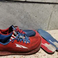 کتونی اورجینال خارجی|کیف، کفش، کمربند|هشتگرد, شهرک راه آهن|دیوار