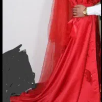 لباس حنا با دونباله دار و تور سر