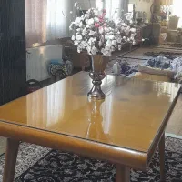 تخت خواب و میز غذا خوری|میز و صندلی غذاخوری|کاشان, راوند|دیوار