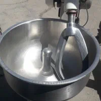خمیرگیر یا خمیرکن نانوائی