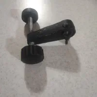 گیره فارسی بر|ابزارآلات|قم, انسجام|دیوار