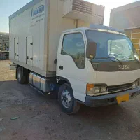 ایسوزو ۶تن مدل۸۴ چهارچراغ