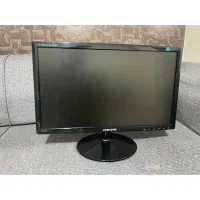 مانیتور ۲۰ اینچ سامسونگ در حد نو کم کارکرد