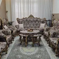 حراج مبل سلطنتی به دلیل مهاجرت نصف قیمت بازار