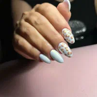 کاشت ناخن|خدمات آرایشگری و زیبایی|قزوین, |دیوار