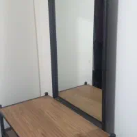 آینه و میز