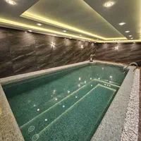 اجاره عمارت مرمر(استخر آبگرم۳خواب مستر)|اجارهٔ کوتاهمدت ویلا و باغ|کرج, فاز ۳ مهرشهر|دیوار