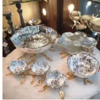 سرویس پذیراری شیک زیبا