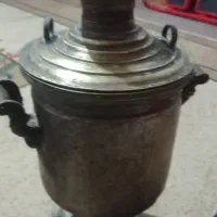 یک عددسماور روسی بالای صد سال