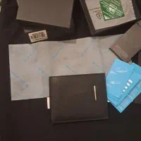 کیف پول ایتالیایی