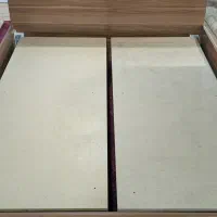 تخت خواب دو نفره با تشک(کار کرده )