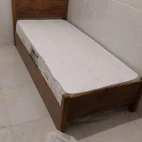 تخت عنکبوتی خورشیدی
