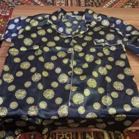 لباس|لباس|صدرا-فارس, فاز ۱|دیوار