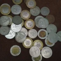 تعدادی سکه قدیمی