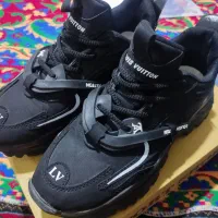 کتونی اسپرت سایز ۳۸