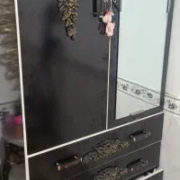 کمد رخت آویز