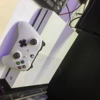 Xbox one s 1tr|کنسول، بازی ویدئویی و آنلاین|اصفهان, ملکشهر|دیوار