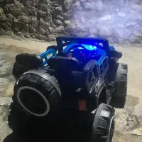 ماشین شارژی (در حد نو)|اسباببازی|ایلام, |دیوار