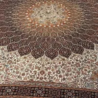 فرش ماشینی دستباف گونه چله ابریشم ابریشم