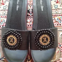 دمپایی نو