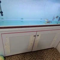 آکواریوم یک و نیم متری