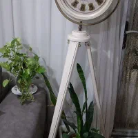 ساعت ایستاده