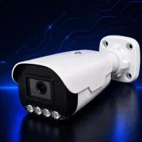 دوربین با لنز باکیفیت