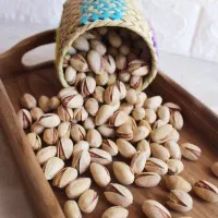 پسته رفسنجان رقم احمد آقایی